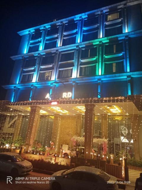 Hotel Accord Premier Raigarh Zewnętrze zdjęcie
